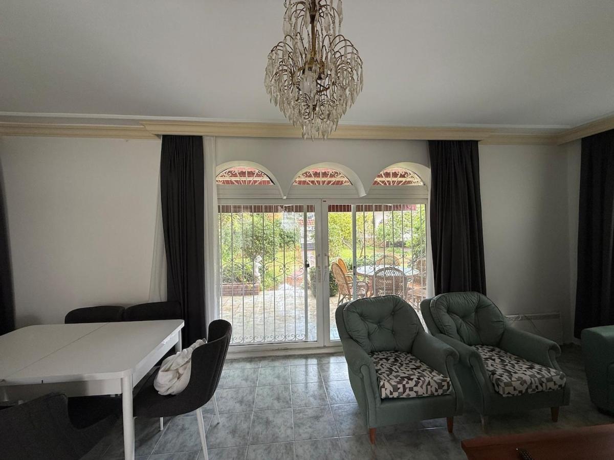 Mete 3 Icmeler Daily Weekly Villa Marmaris
